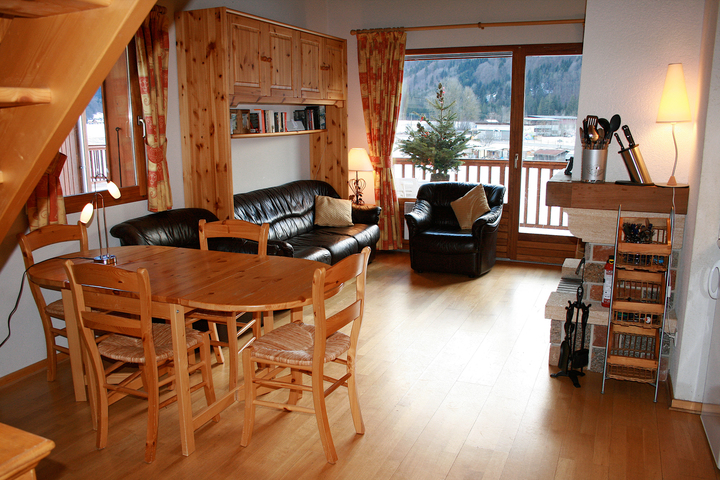 Spacious Self Catering Living and Dining Area | Chez Michelle in Samoens