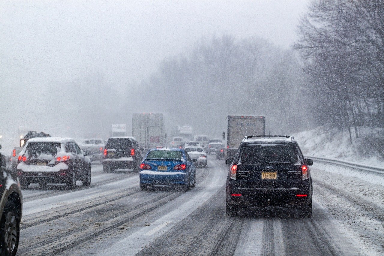 Heavy snow on the French motorways