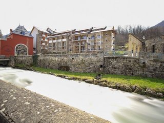 Apartment in Pyrenees Ski Resorts, France