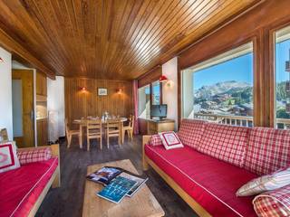 Apartment in Courchevel, France