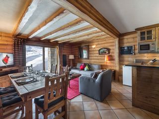 Apartment in Courchevel, France