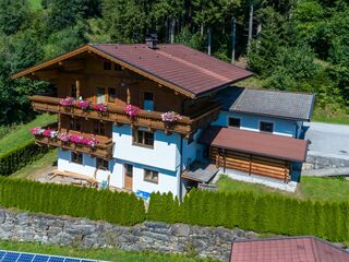 Apartment in Wald im Pinzgau, Austria