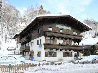 Apartment in Saalbach Hinterglemm, Austria