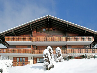 Apartment in Villars, Switzerland