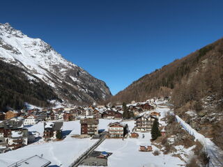 Apartment in Saas Grund, Switzerland