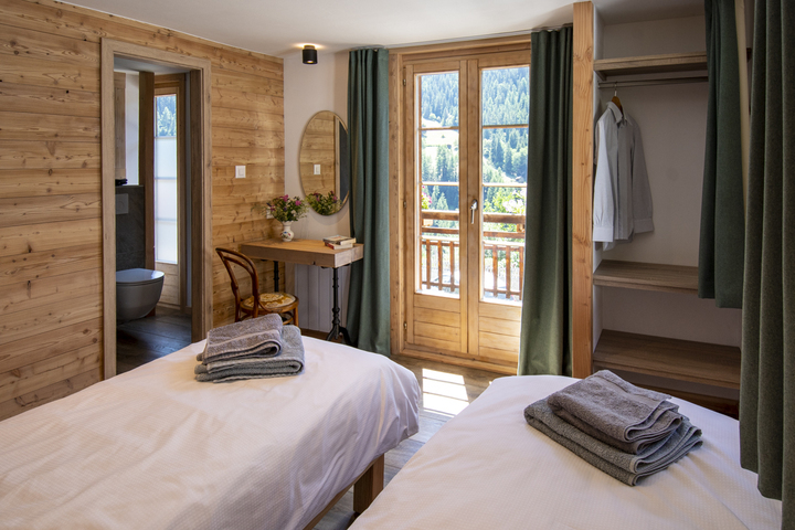Twin room