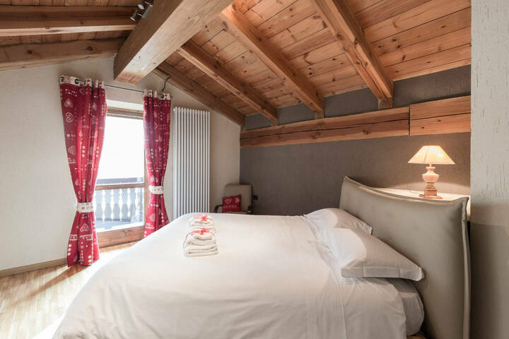Double Bedroom