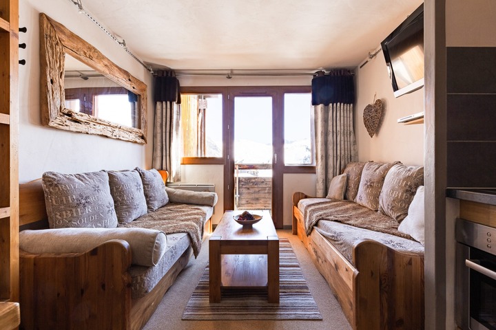 Bright living room with 2 sofa beds