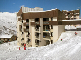 Apartment in Les Menuires, France