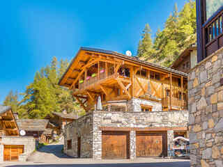 Chalet in Tignes Les Brevieres, France