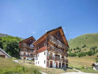 Apartment in Saint Jean d'Arves, France