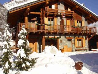 Chalet in Cervinia, Italy