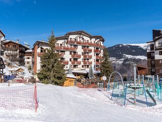 Residence in La Tania, France