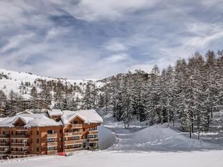 Residence in Vars, France