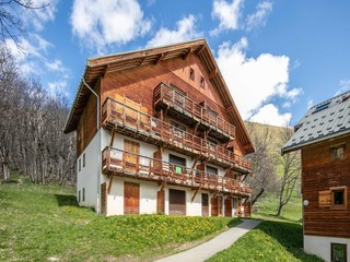 Apartment in Saint Jean d'Arves, France